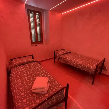Feriehus Golden House Pizzo (Calabria)